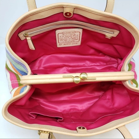 Coach | Hamptons Archive 10th Anniversary Legacy Framed Carryall Tote - Picture 8 of 9